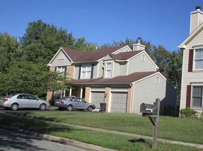 2nd image of 10809 Weeping Willow Ln