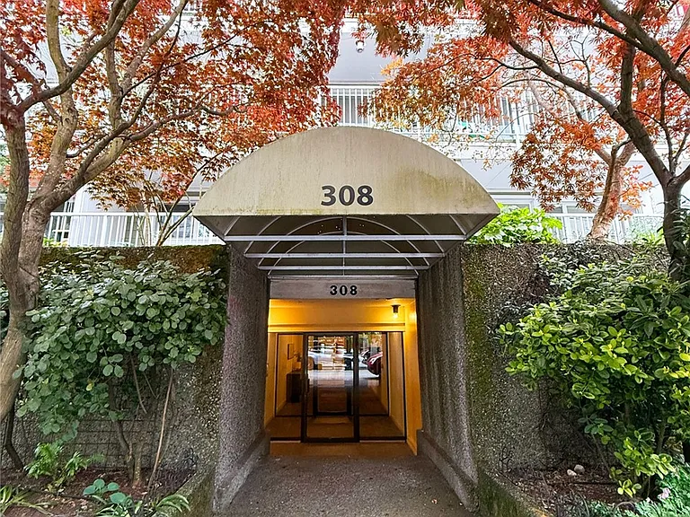 308 Summit Ave E #505 — Photo 1