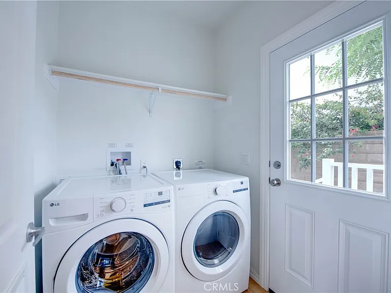 7317 Kelvin Ave — Photo 11