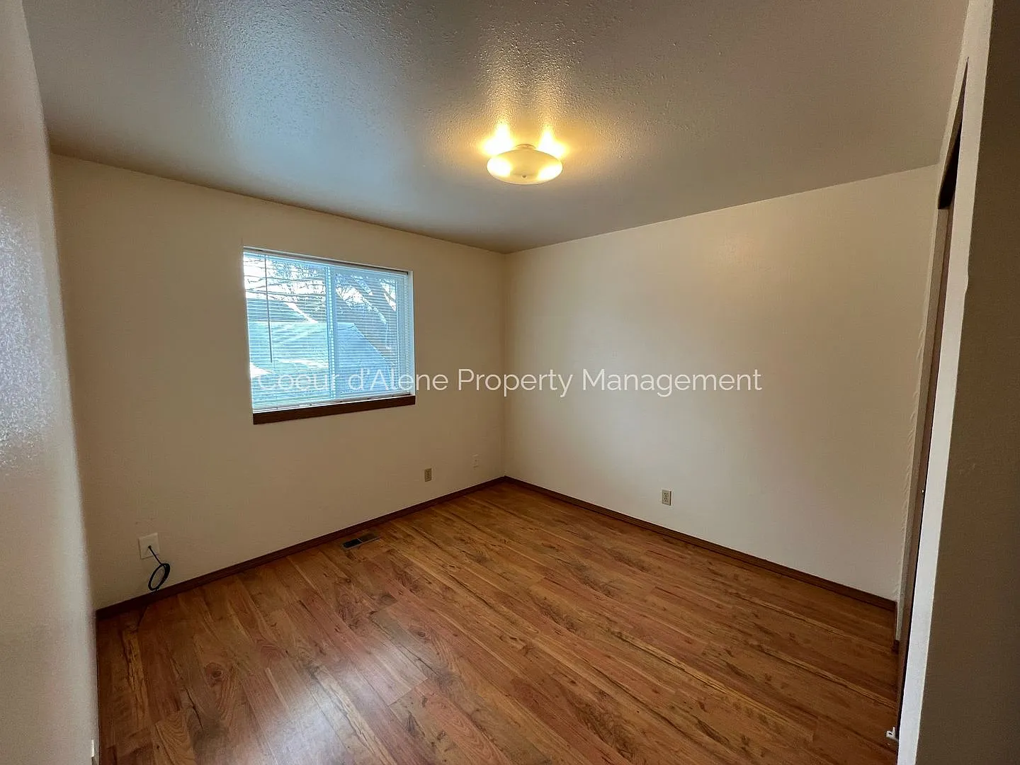 3 bed house at end of culdesac — Photo 3