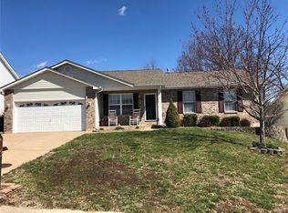 4 Adventura Dr, Festus, MO 63028
