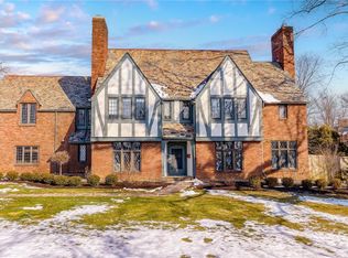 20789 Shaker Blvd, Shaker Heights, OH 44122