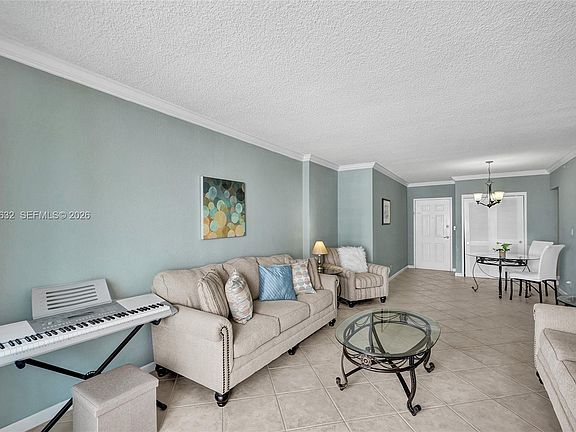 4th image of 2501 S Ocean Dr APT 638