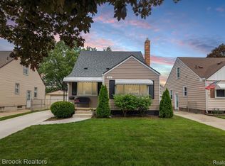 3110 Thomas Ave, Berkley, MI 48072