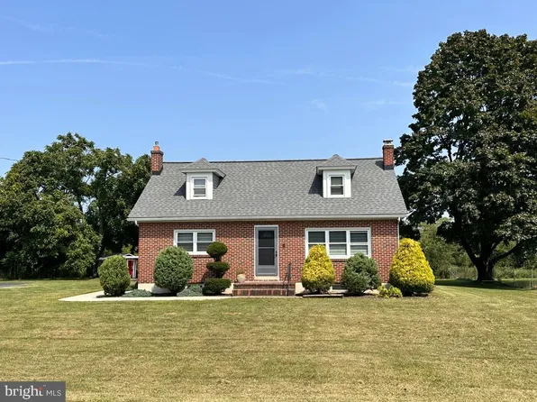 545 Butter Ln, Leesport, PA 19533