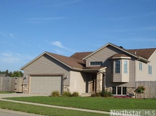651 Beverly St, Wanamingo, MN 55983