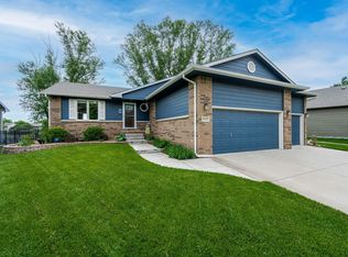 9502 W Ryan St, Wichita, KS 67205