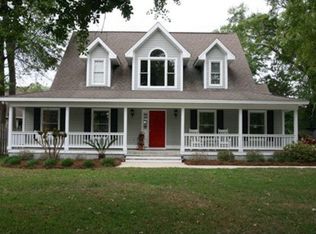 423 Colley Ln, Saint Simons Island, GA 31522