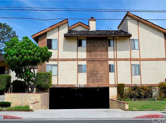 2nd image of 1435 W 146th St APT 103