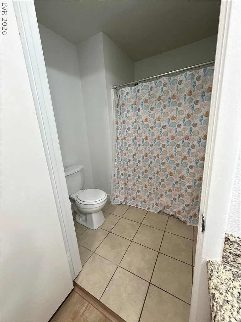 1 bed, 1.5 bath, 752 sqft, $1,250 — Photo 3