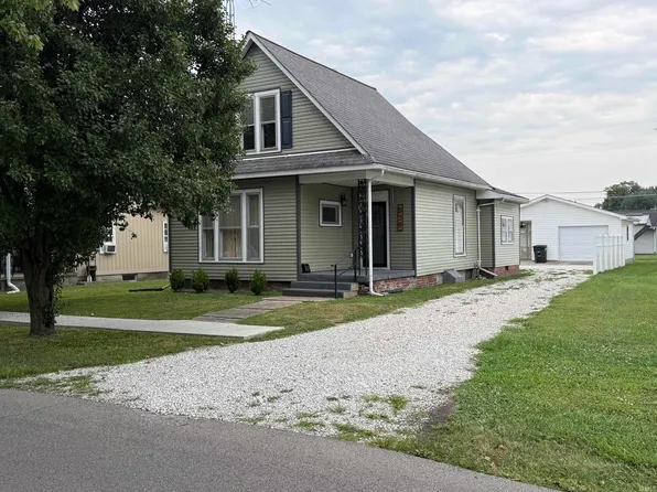 539 E St NE, Linton, IN 47441