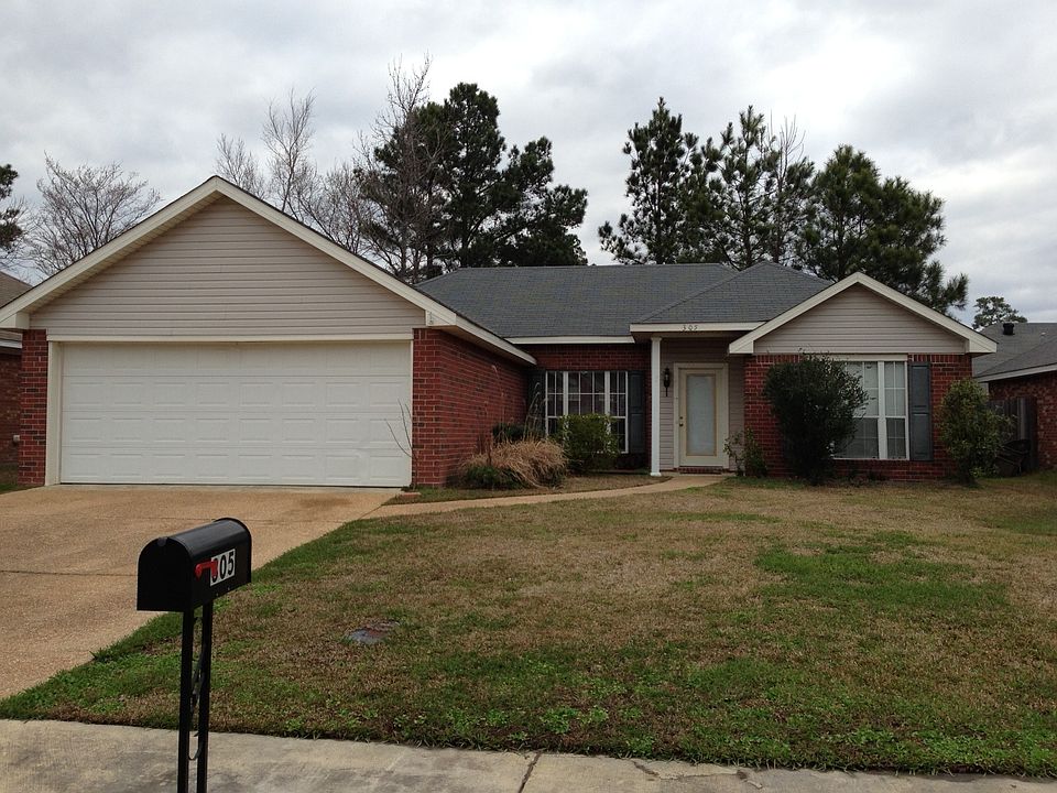 2nd image of 305 Silverleaf Cv