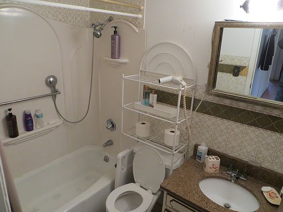 5th image of 3121 Wakefield Dr