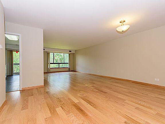 4th image of 3700 Capri Ct APT 305