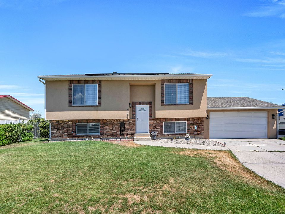 1st image of 4382 W Cortney Dr