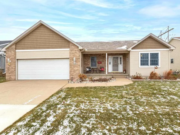 1620 W 66th St, Davenport, IA 52806
