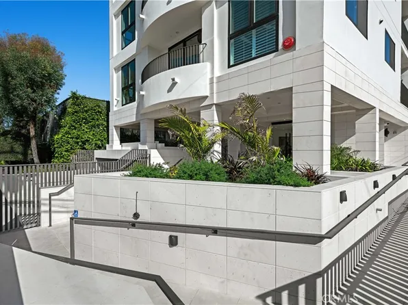 4214 Fulton Ave, Studio City, CA