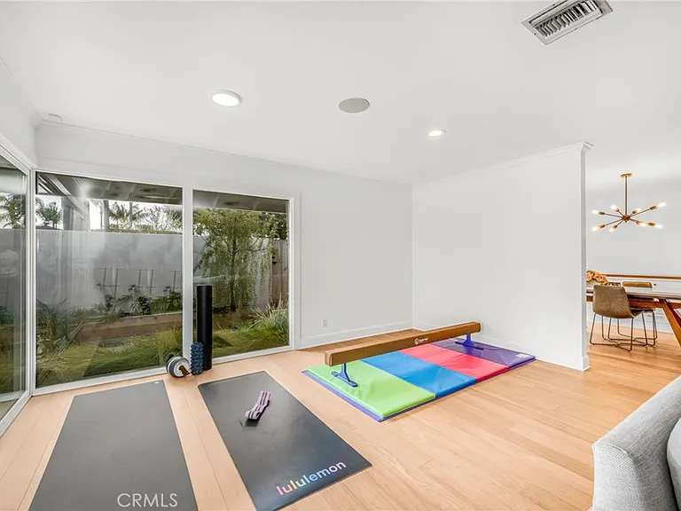1800 Glenwood Ln — Photo 30