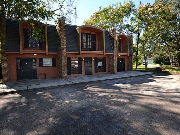 2nd image of 3162 Louisiana #1-2
