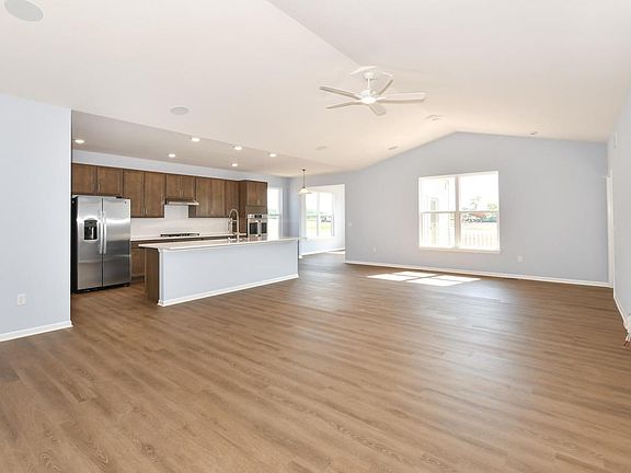 3rd image of 413 Manchester DRIVE #Lt113 Genesis
