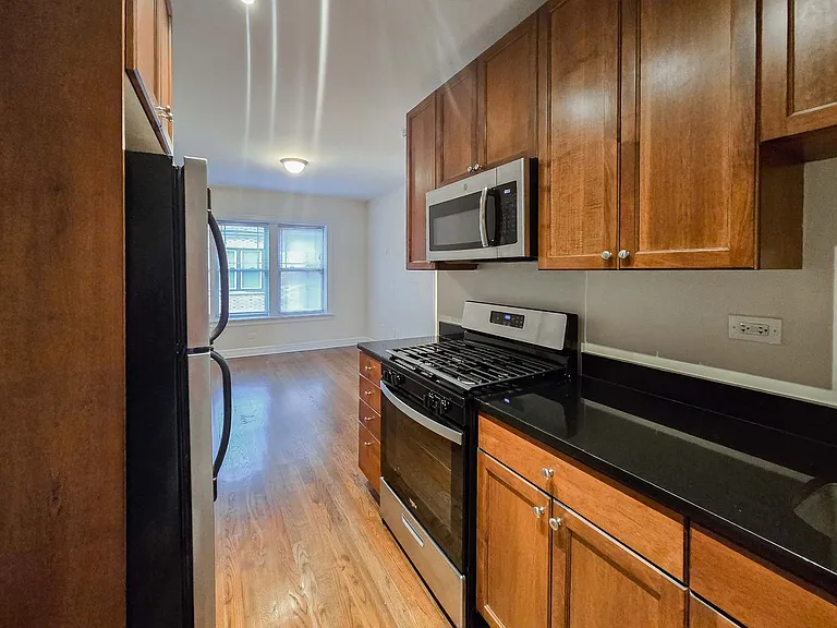 3808-16 N. Sheffield — Photo 22