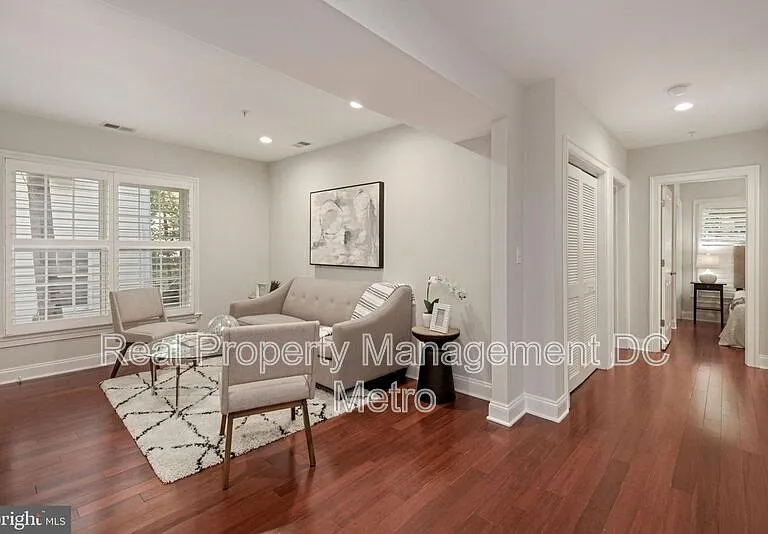 3925 Fulton St NW #2 — Photo 7