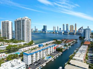 3770 NE 171st St APT 402, North Miami Beach, FL 33160