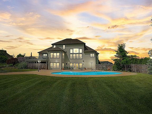 2nd image of 1721 Red Tail Ct