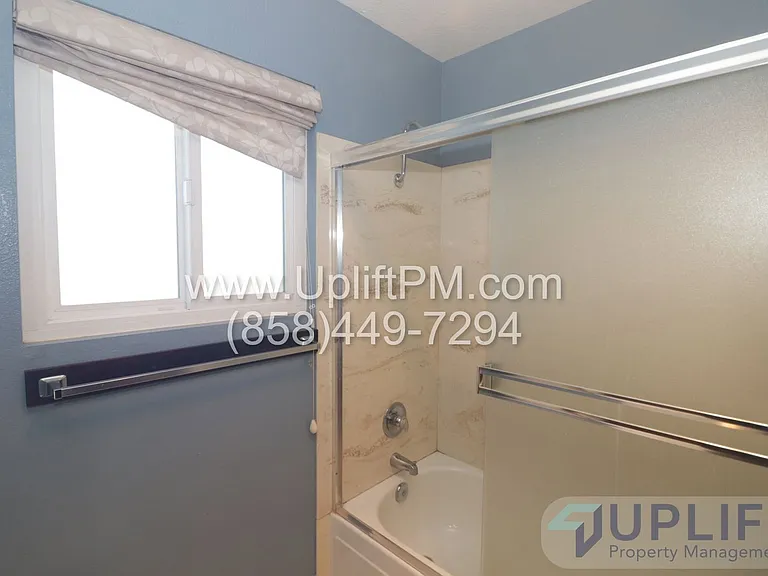 15436 Las Manzanitas Rd — Photo 12