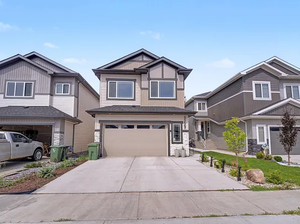 3227 Pelerin Cres, Beaumont, AB T4X 2Z1