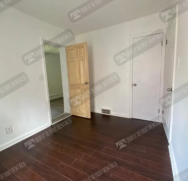 11220 Lakepointe St — Photo 5