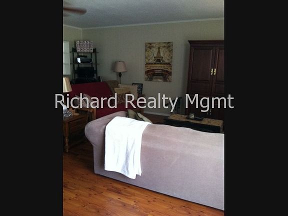 5th image of 3018 Leslie Dr