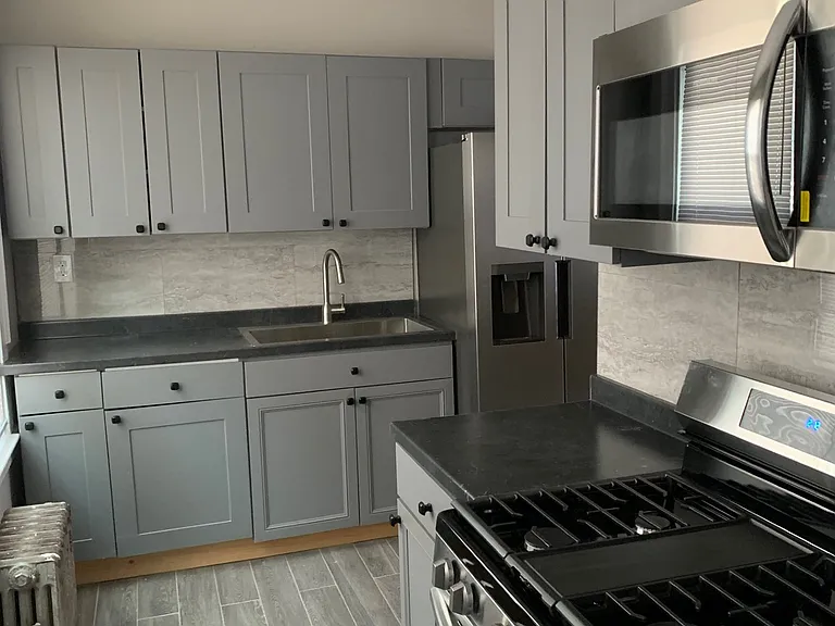 68 Rock St #1R — Photo 24