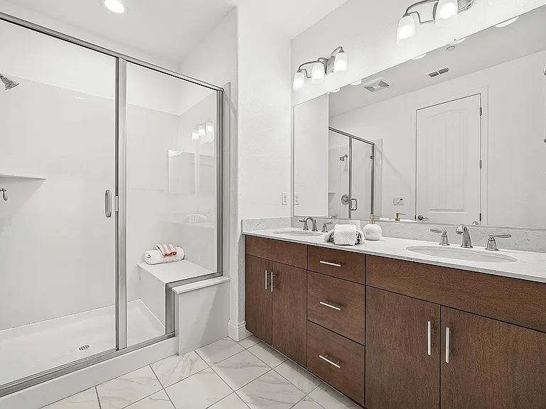 39861 Pelton Ter — Photo 19