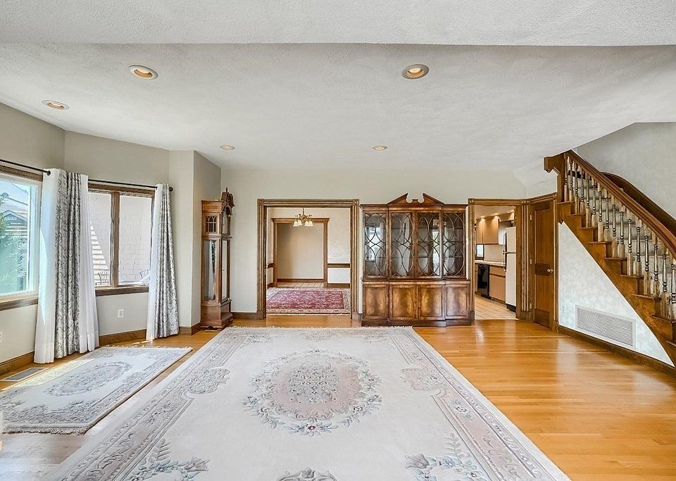 77 Bowdoin St, Winthrop, MA 02152 Zillow