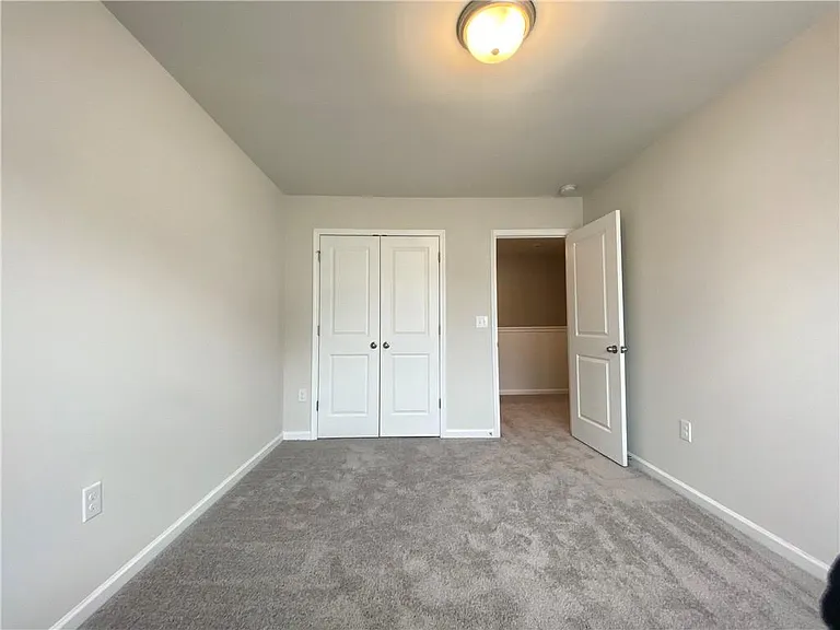 4679 Fullerton Dr — Photo 18