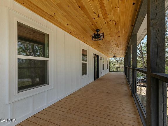 4th image of 1909 Pine View Dr Lot 23