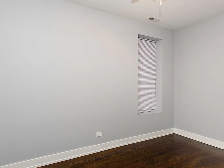 2163 N Bell Ave #CH1 — Photo 8