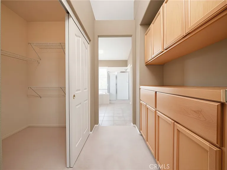 45277 Chateau Ct — Photo 36
