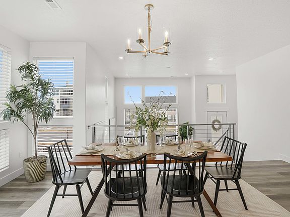 5th image of 4584 W Daybreak Rim Way