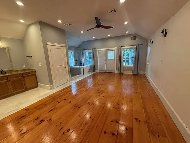 698 Salem St #1 — Photo 17
