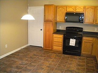 4th image of 12195 Outside Trail Ct