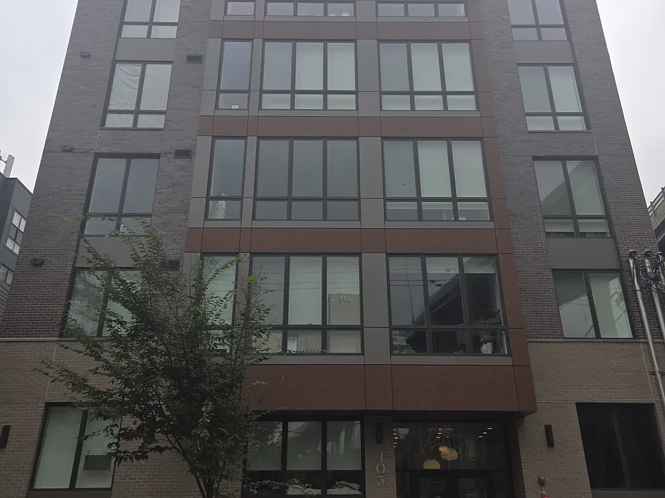 046 - 400 NEWARK REALTY LLC