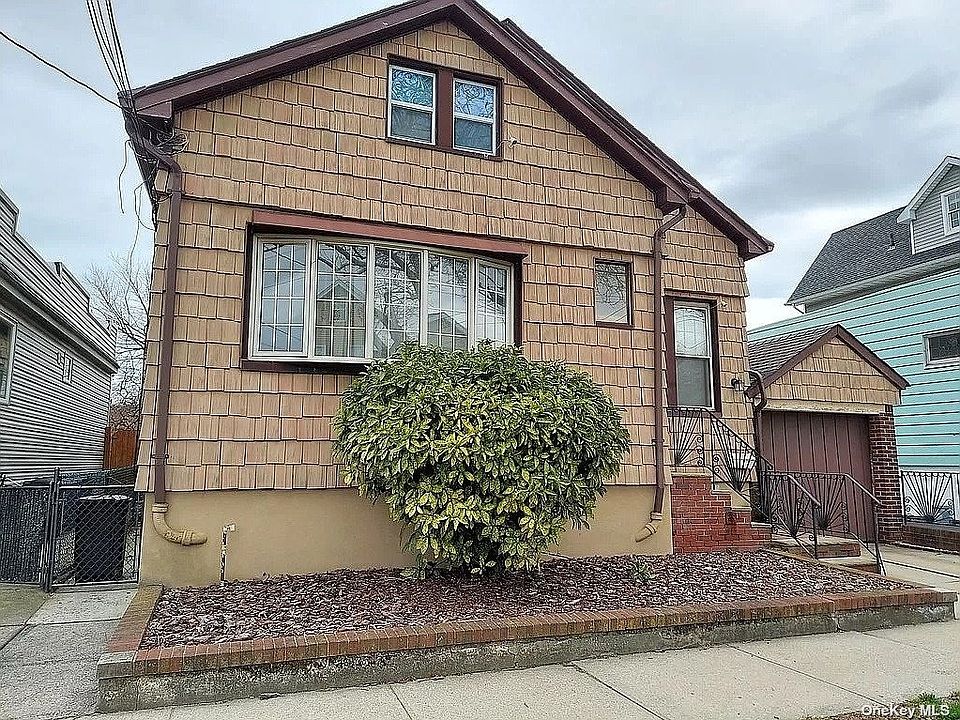 1st image of 68-08 60th Ave