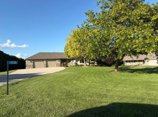 53030 254th Ave, Plainview, MN 55964