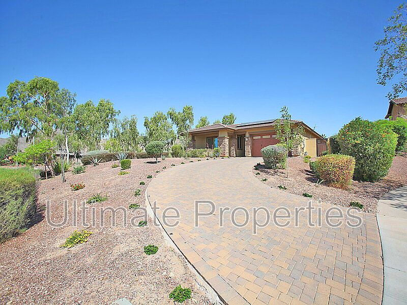 1st image of 20918 W Western Dr