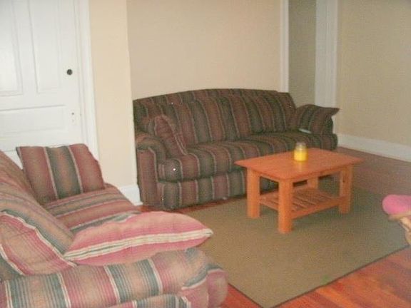 2nd image of 2357 Victor St