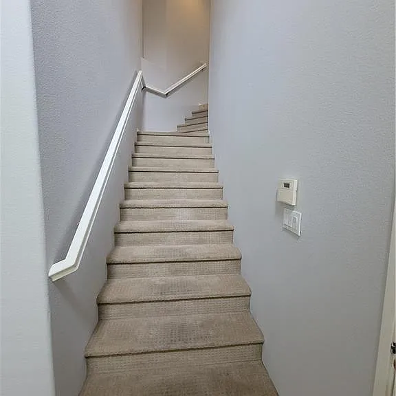 74 Rosenblum #108 — Photo 21