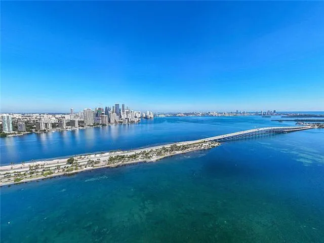 1541 Brickell C406 Ave — Photo 8