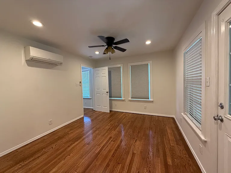 271 E Hollywood Ave #271 — Photo 10